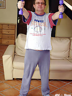 eighteen jpg photo gallery