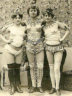 naked 12 vintage pics