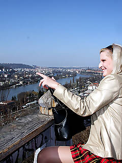 eighteen jpg photo gallery