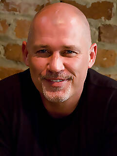 everything gets  pics