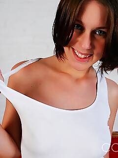 eighteen jpg photo gallery