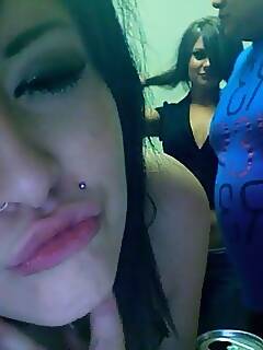 girls eighteen  pics