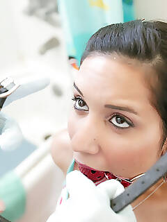 disgraced jpg photo gallery