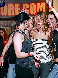 hardcore party  pics