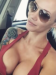 bella jpg photo gallery